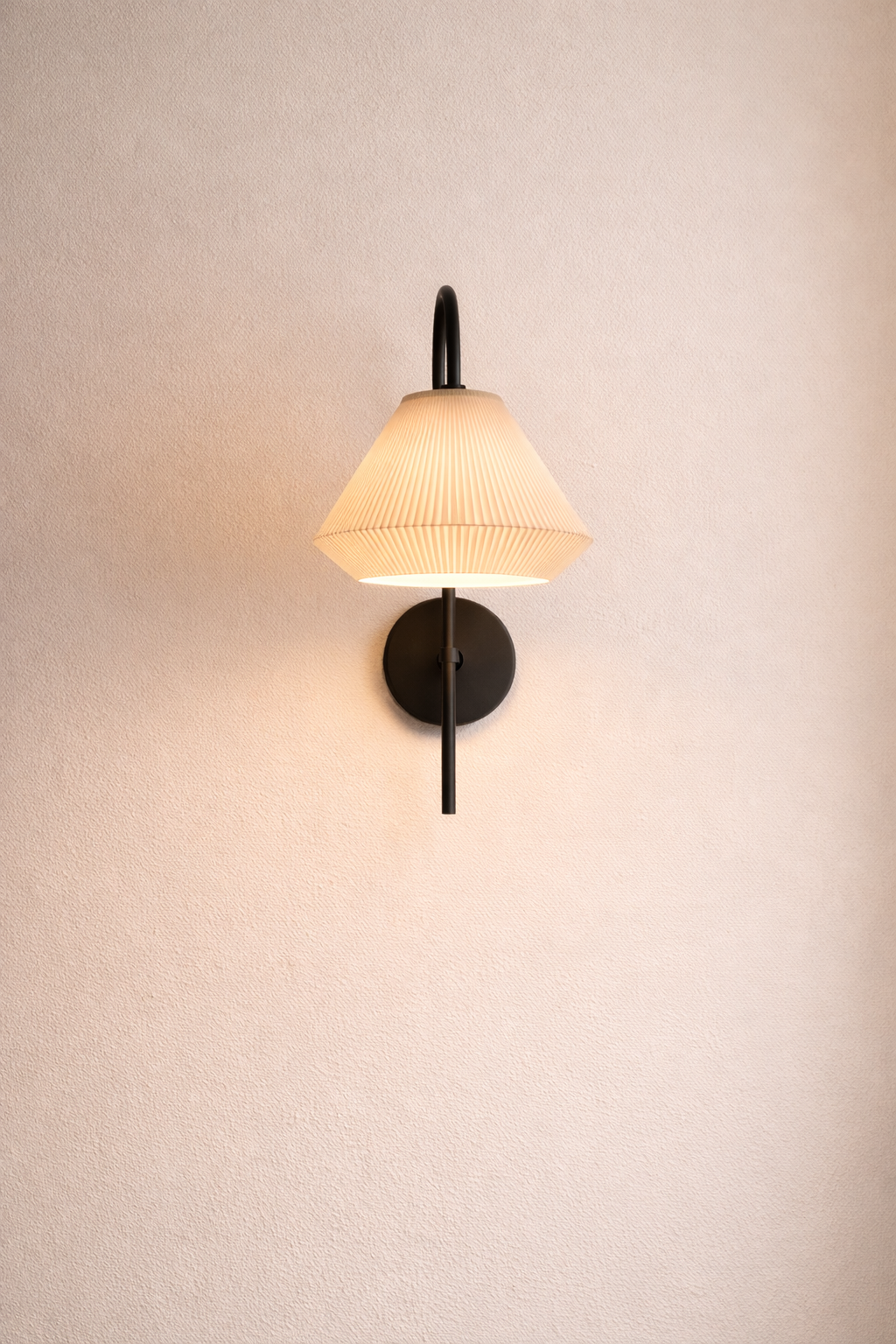Arco Wall Light